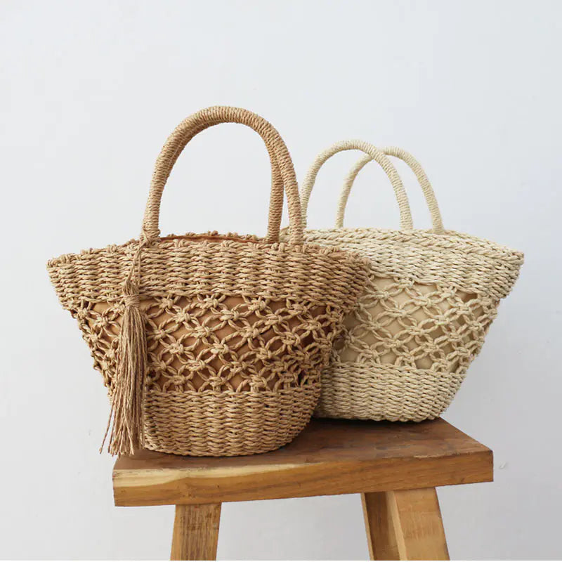 Straw woven handbag
