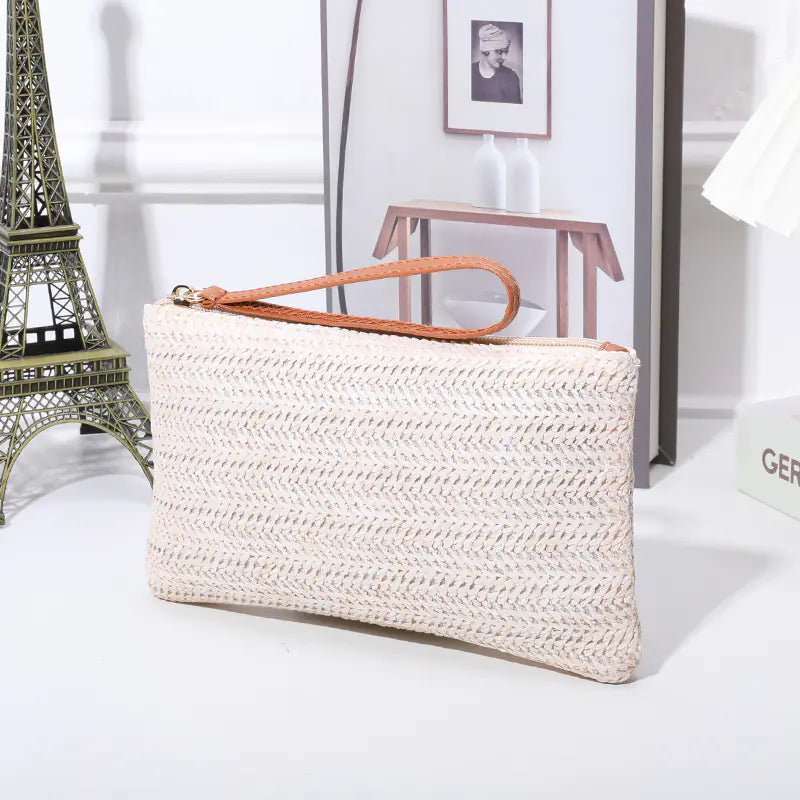 Straw clutch bag
