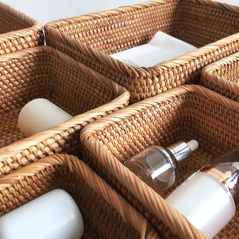 Storage basket