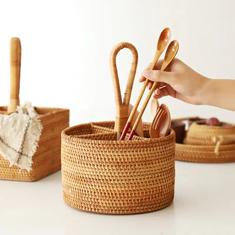 Storage basket