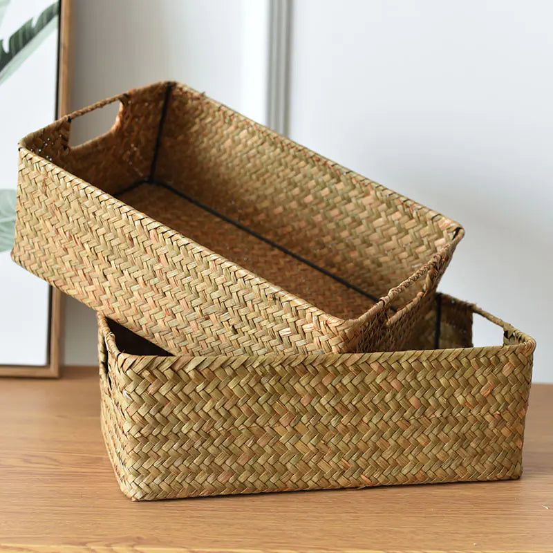 Straw basket for storage