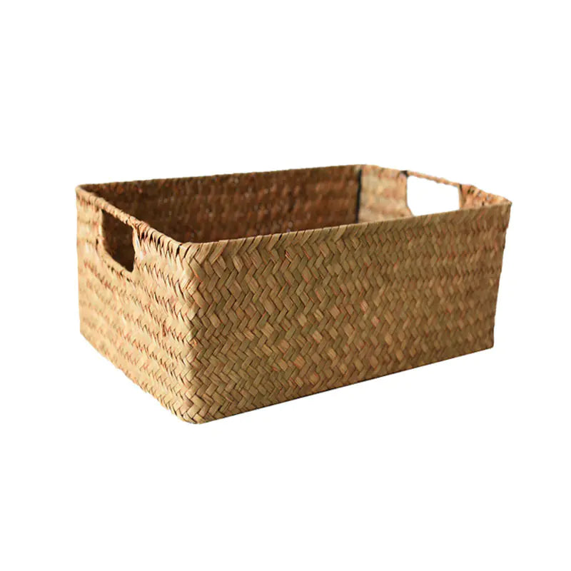 Straw basket for storage