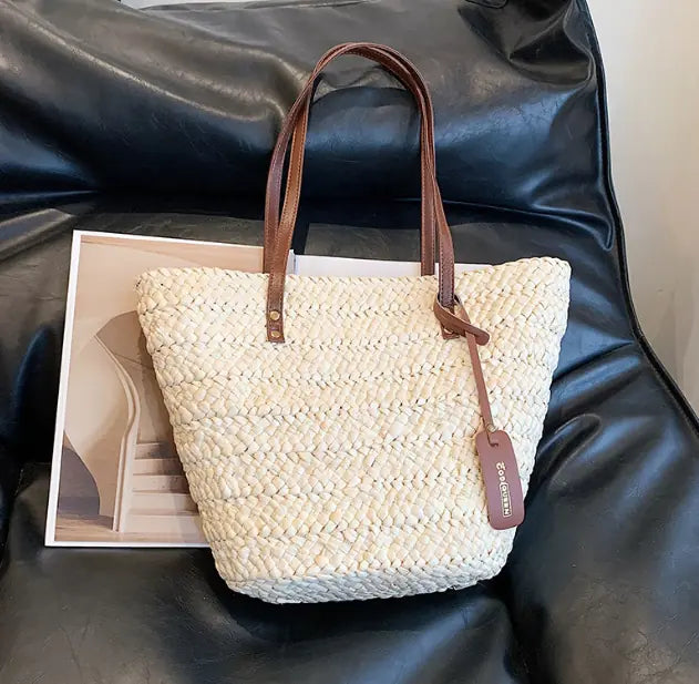 Woven straw handbag